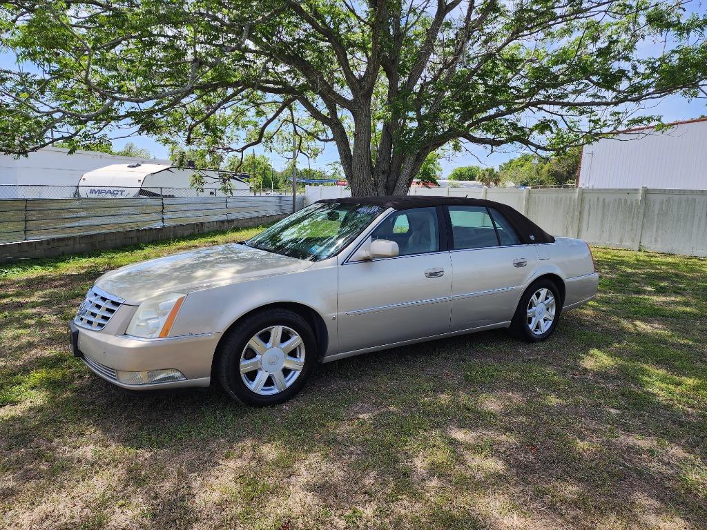 2007 Cadillac DTS Luxury I