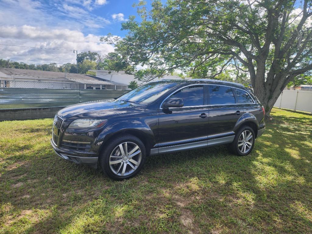 2013 Audi Q7 Premium's photo