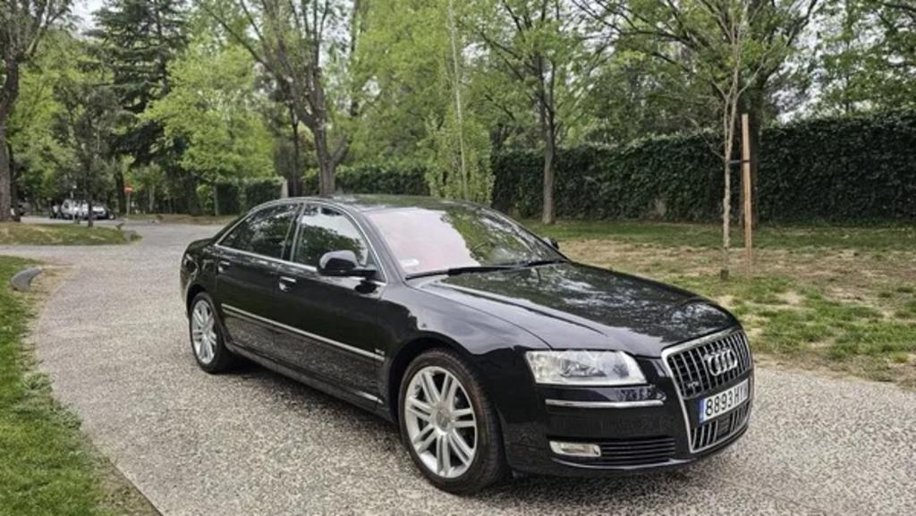 2009 Audi A8 4.2 L quattro Tiptronic's photo
