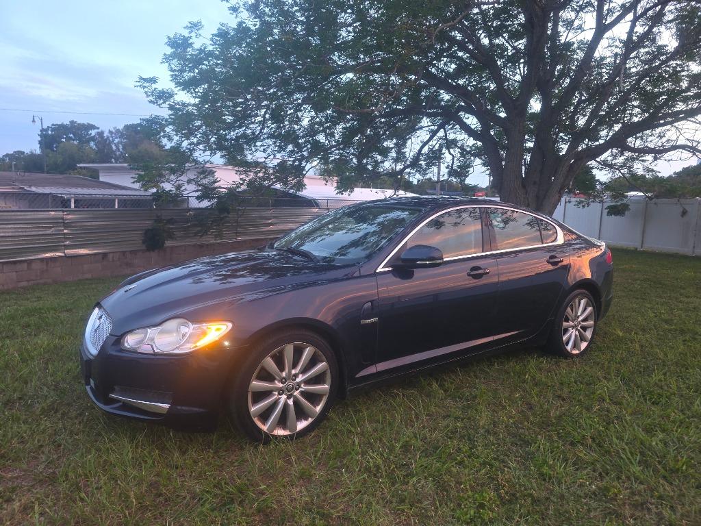 2011 Jaguar XF Premium