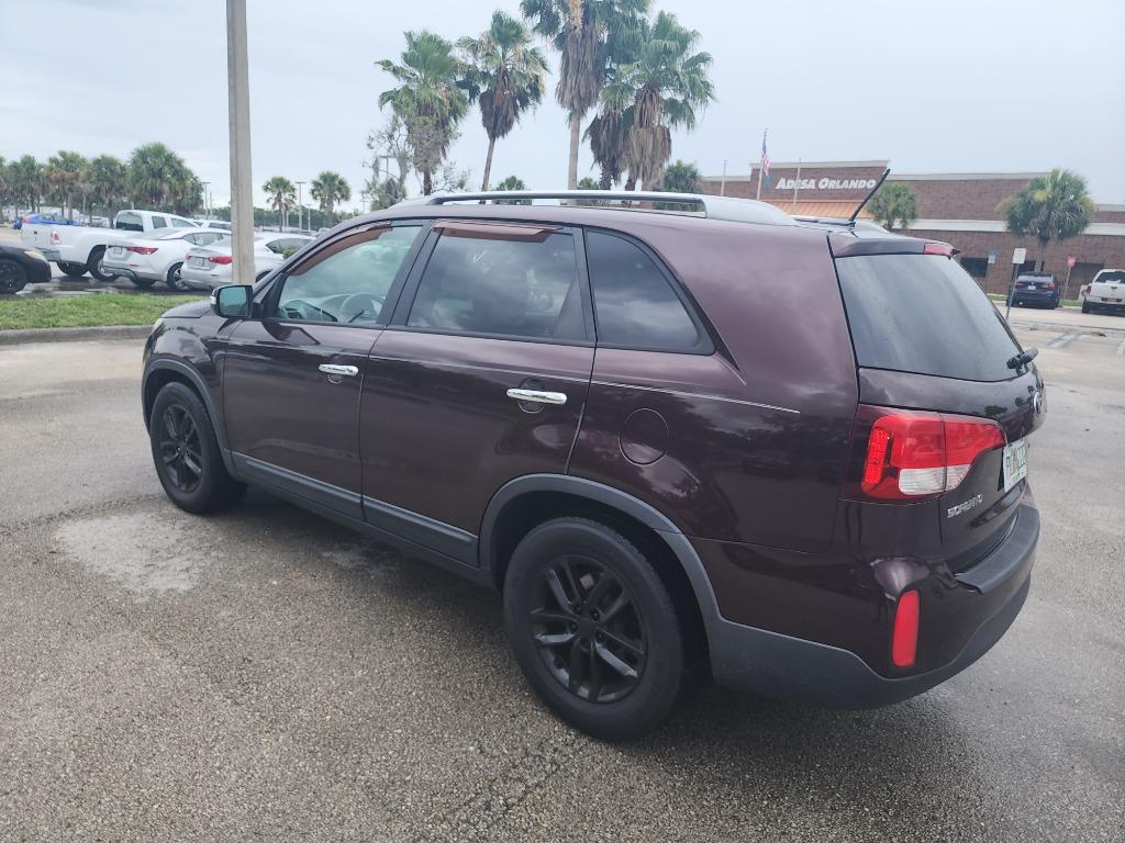 2015 Kia Sorento LX - Photo 7